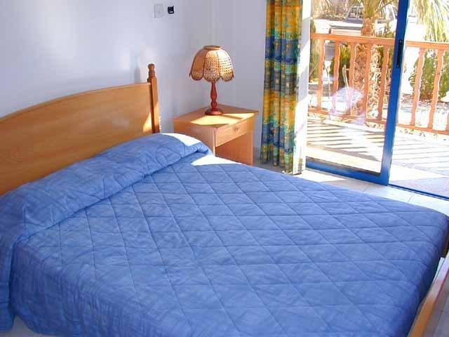 Sun Camero Apartments Помос Номер фото
